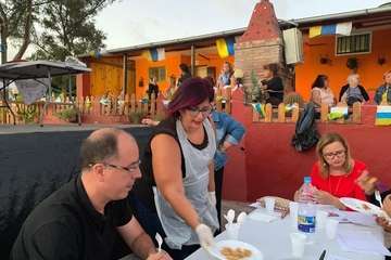 Animado concurso de repostería en el Caserío de Gando (Foto TA)